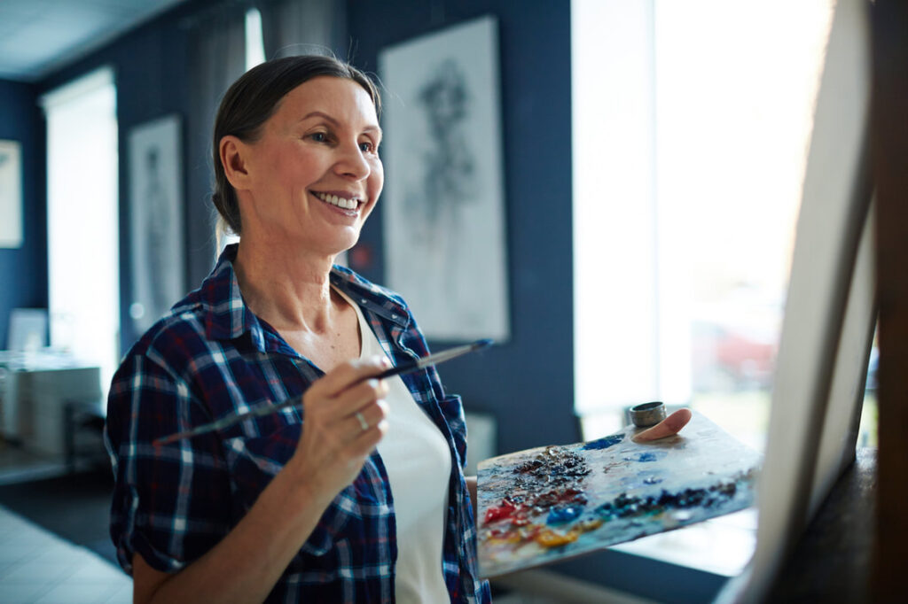 Becoming an Artist in Retirement: Unique Advantages of Starting an Art Business Later in Life